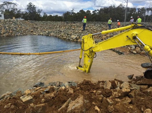 How to Choose the Right Silt Curtain for Your Project